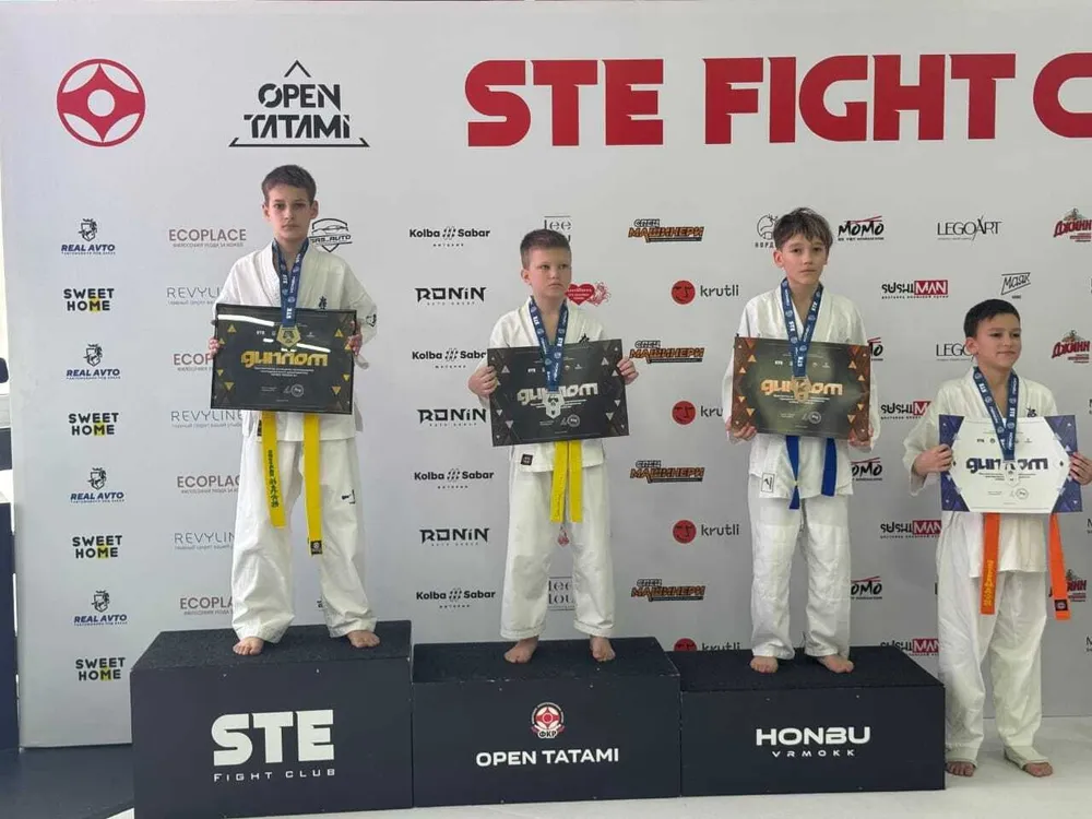 Юный житель ЕАО забрал золото на турнире по киокусинкай карате в Хабаровске