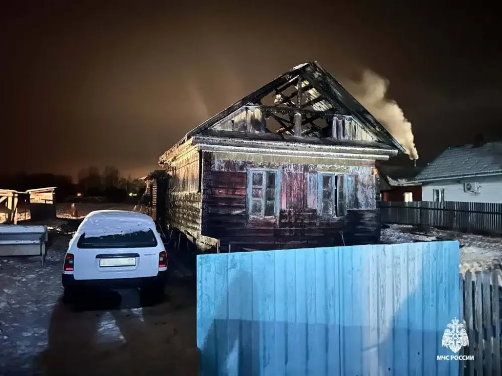 Женщина и 5-летний ребенок погибли при пожаре в Хабаровском крае