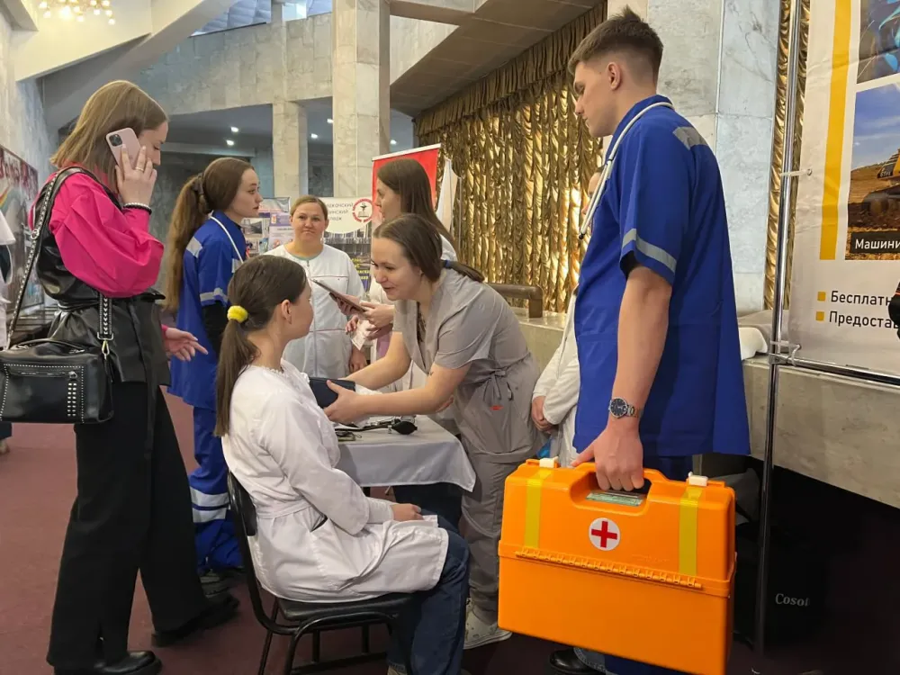 В ЕАО активно решается проблема дефицита врачей за счет целевиков — депутат Госдумы от ЕАО