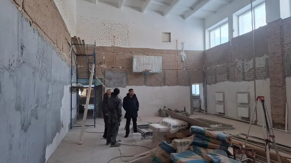 Усилила контроль за капремонтом школ администрация Октябрьского района ЕАО