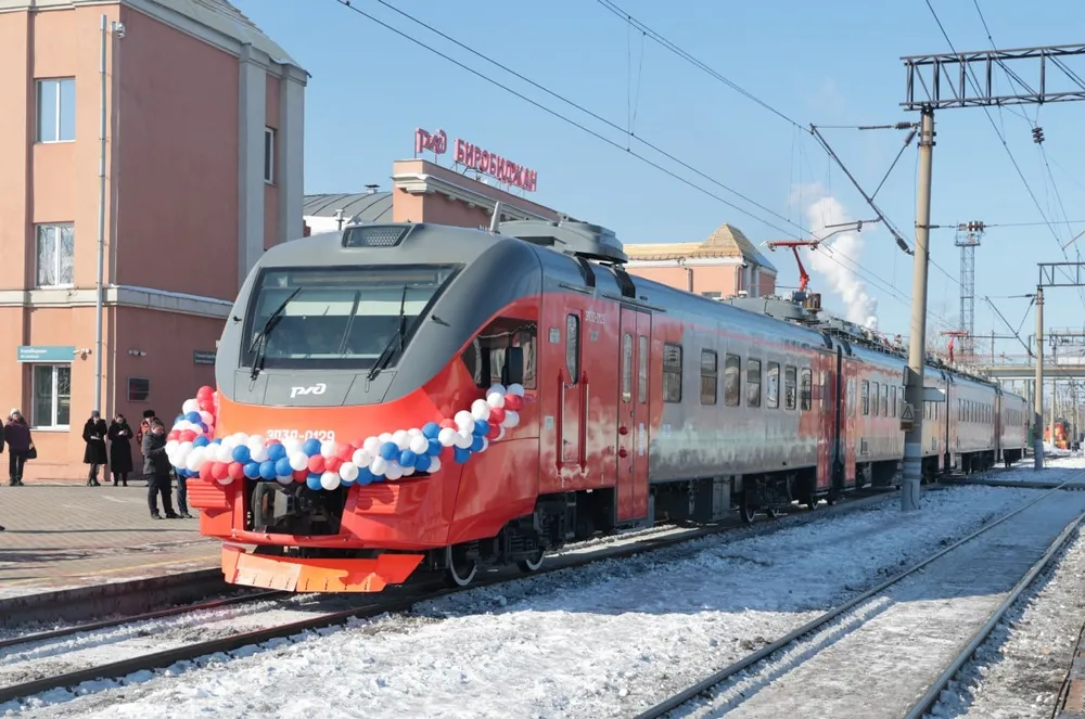 Новый электропоезд запустили в ЕАО