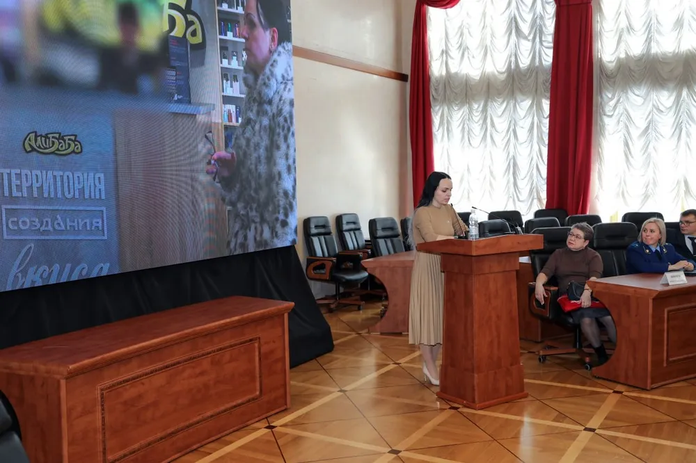 Нарушения при реализации сигарет и вейпов в ЕАО обсудили областные депутаты