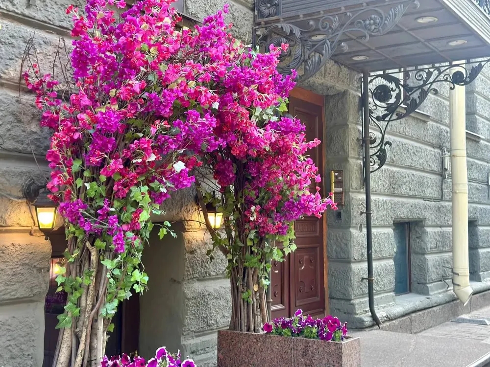 Гороскоп на 19 марта: Тельцы, ваш поклонник не за горами, Водолеи, порадуйте ближнего и погрузитесь в красоту