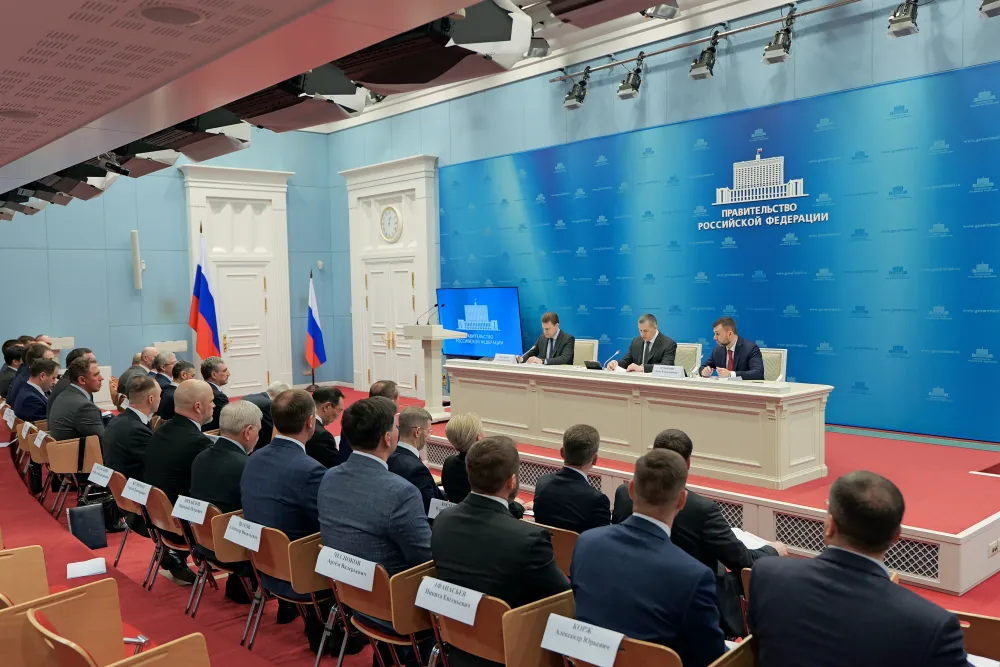 Юрий Трутнев: Дальний Восток продолжит помогать Донбассу