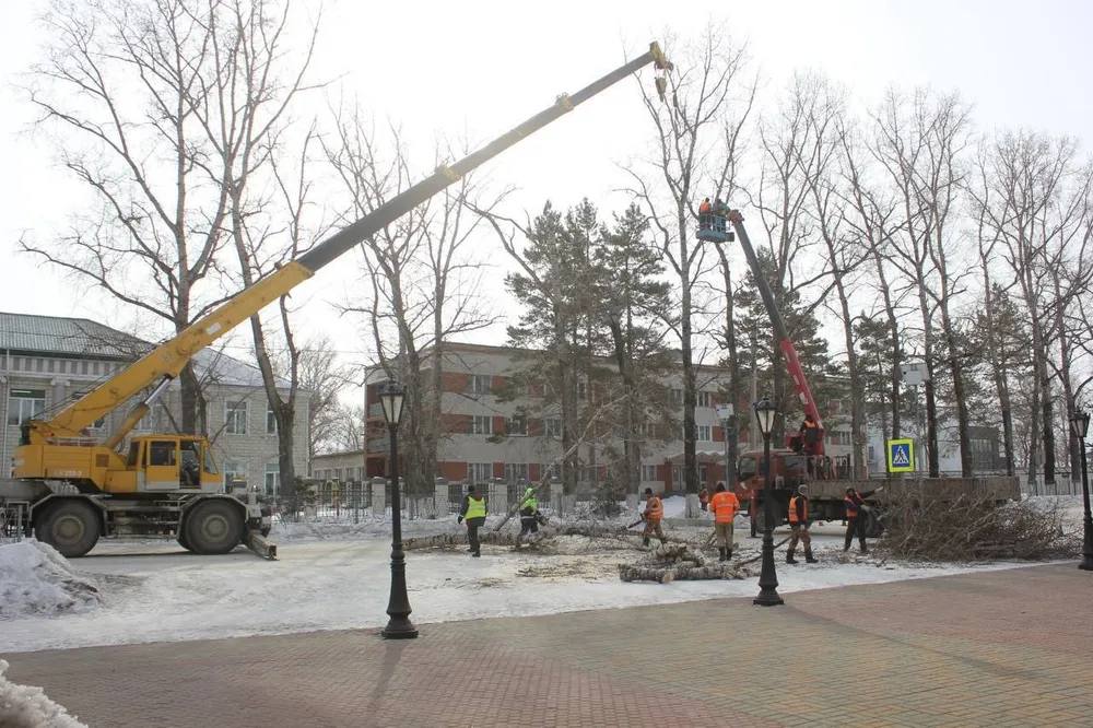 Капремонт центральной улицы начался в с. Ленинское ЕАО