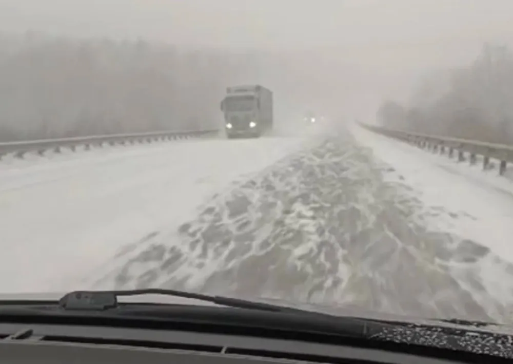 Закрыто движение автобусов в ЕАО