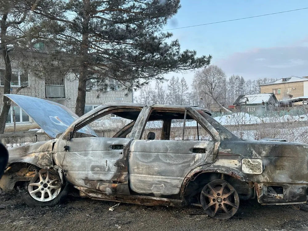 Три автомобиля сгорело за сутки в ЕАО