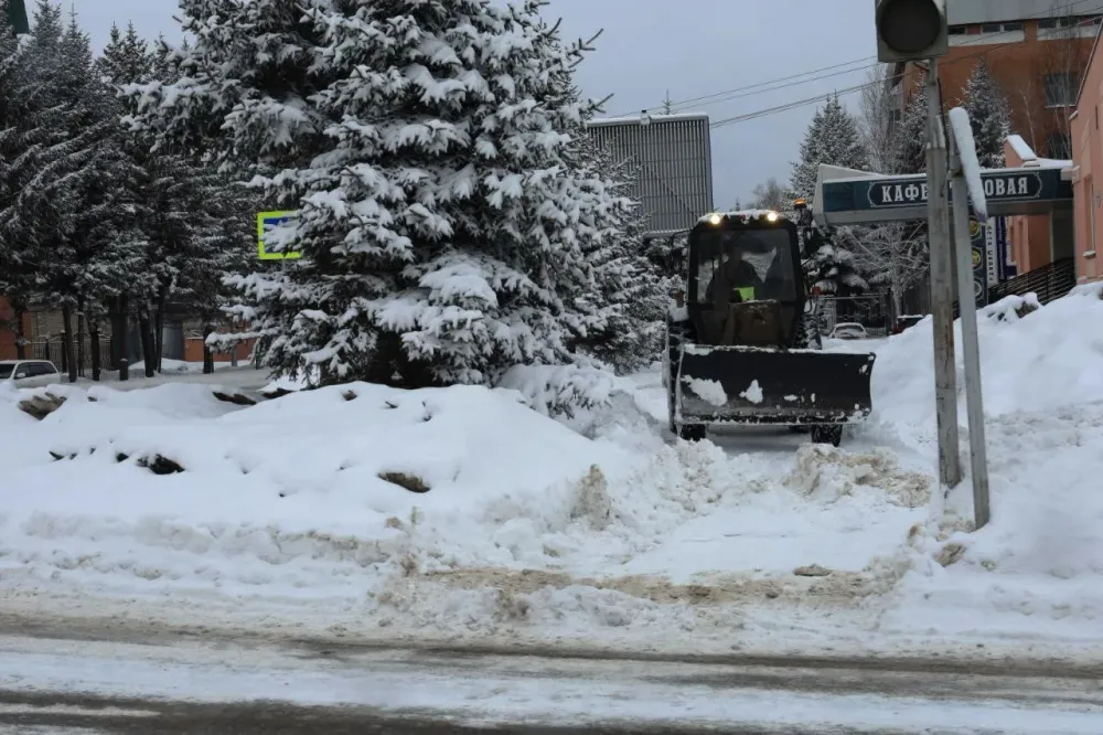 За нечищеные дороги прокуратура наказала чиновников в ЕАО