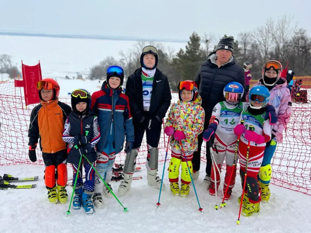 Горнолыжники из ЕАО завоевали медали на первенстве Хабаровска