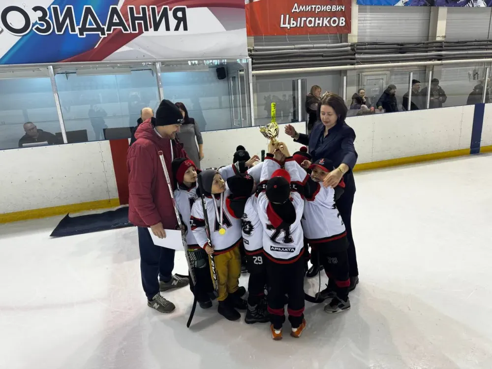 Хоккейный успех юных спортсменов из ЕАО: «АРМАТА» победила на турнире в Ванино