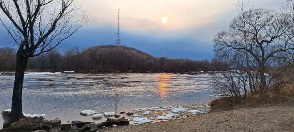 Небольшой снег и дымка: погода на 16 апреля в ЕАО