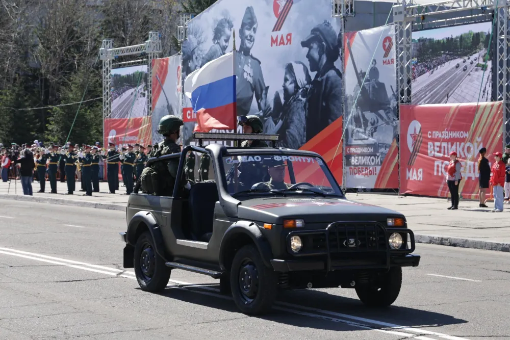 Юрий Трутнев: мы должны передавать память о подвиге в Великой Отечественной войне от поколения к поколению