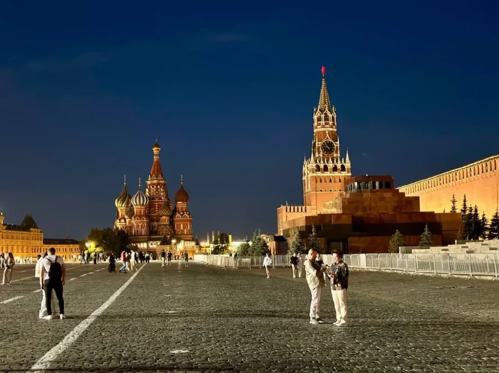 Рекордное количество мировых лидеров приедут на парад Победы в Москву — сенатор от ЕАО