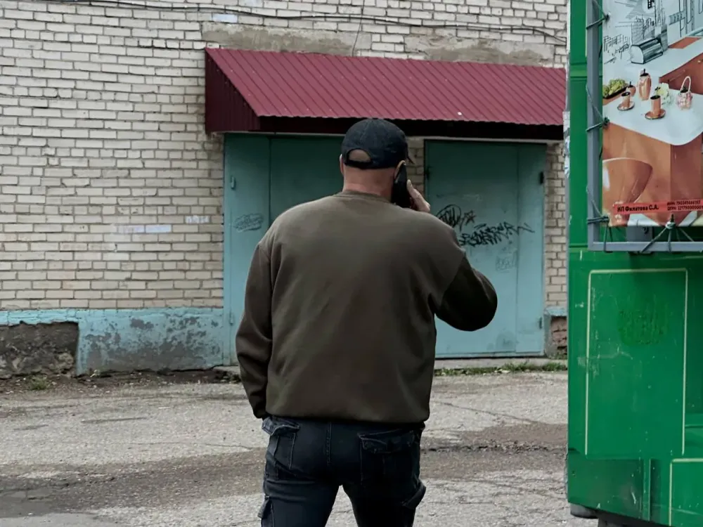 Чтобы не лишиться iPhone 16, выплатил дочери 200 тысяч рублей алиментов хабаровчанин