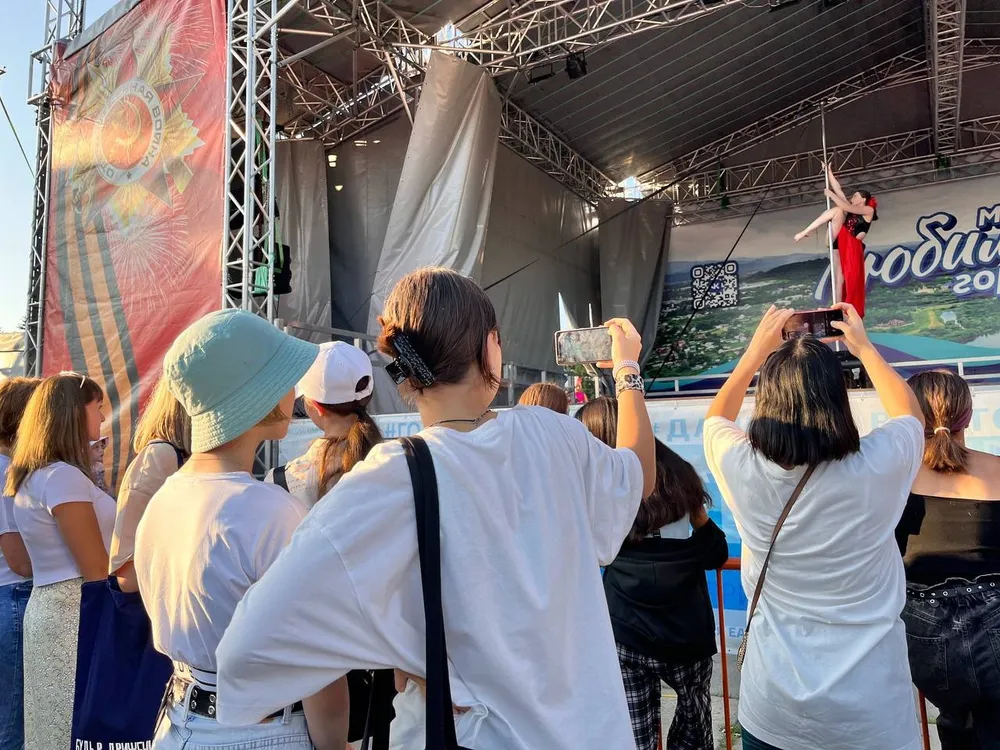 Арт-проект «Вечерний Биробиджан» снова ждет горожан этим летом