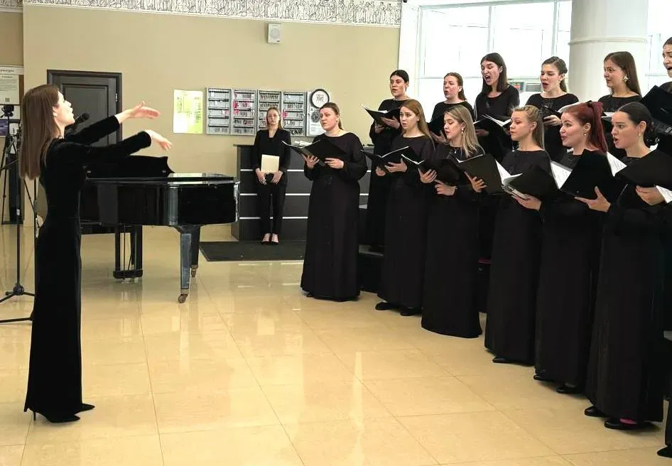 Юный дирижер из Хабаровска покорила московское жюри