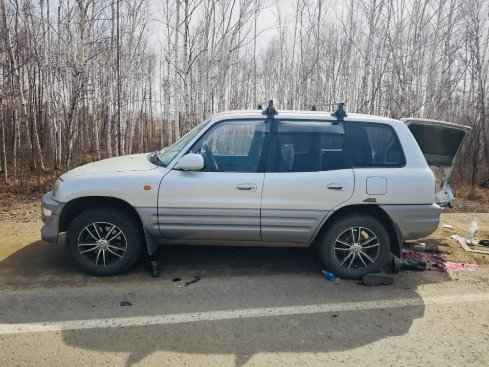 Сбила насмерть пешехода на обочине, потерявшая управление леди в Хабаровском крае