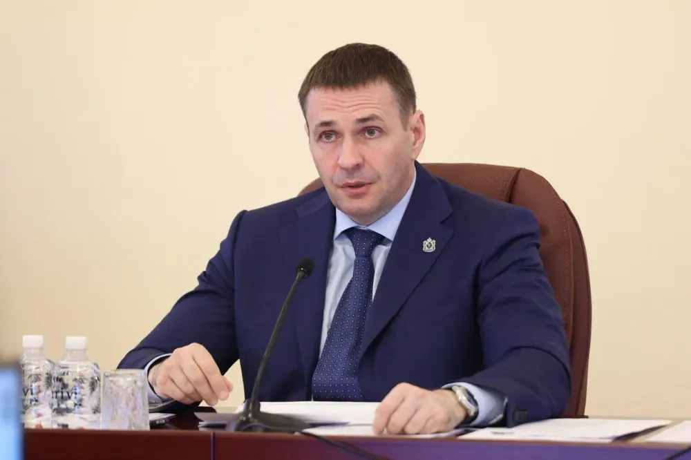 Демешин перераспределил полномочия среди своих заместителей в Хабаровском крае