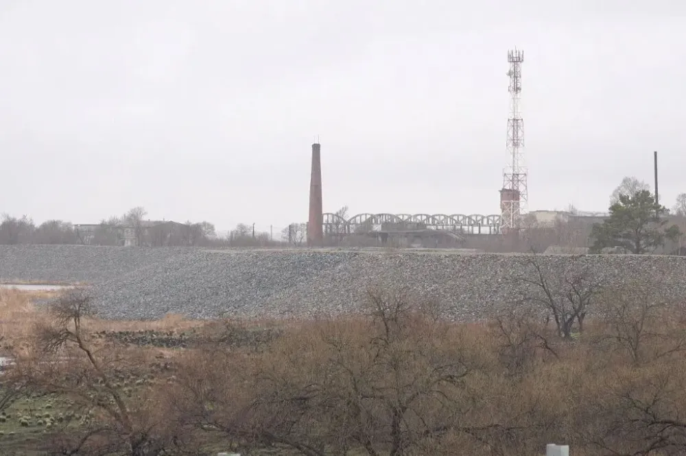 В июле завершится строительство дамбы в селе Ленинское ЕАО