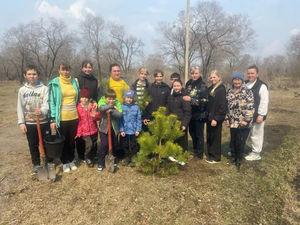 Заложены первые «Сады памяти» в преддверии 80-летия Великой Победы в ЕАО