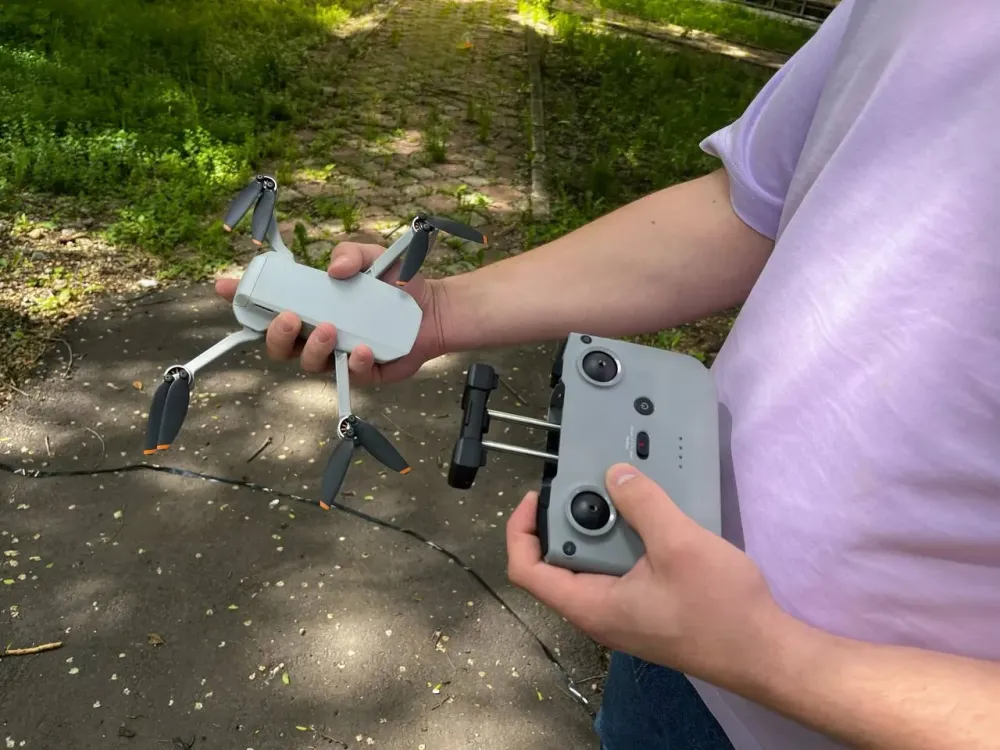 Оператора дрона поймали и доставили в полицию в Биробиджане росгвардейцы