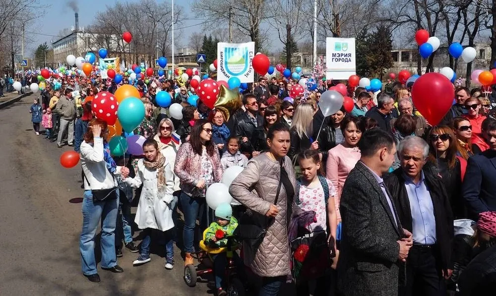 Поздравление всех жителей Биробиджана с Днем труда от мэра города