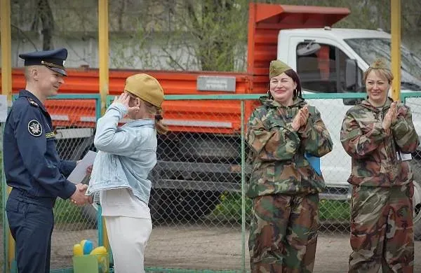 Сотрудники УФСИН ЕАО помогли провести военно-патриотическую игру «Зарница» в Центре «Ступени»