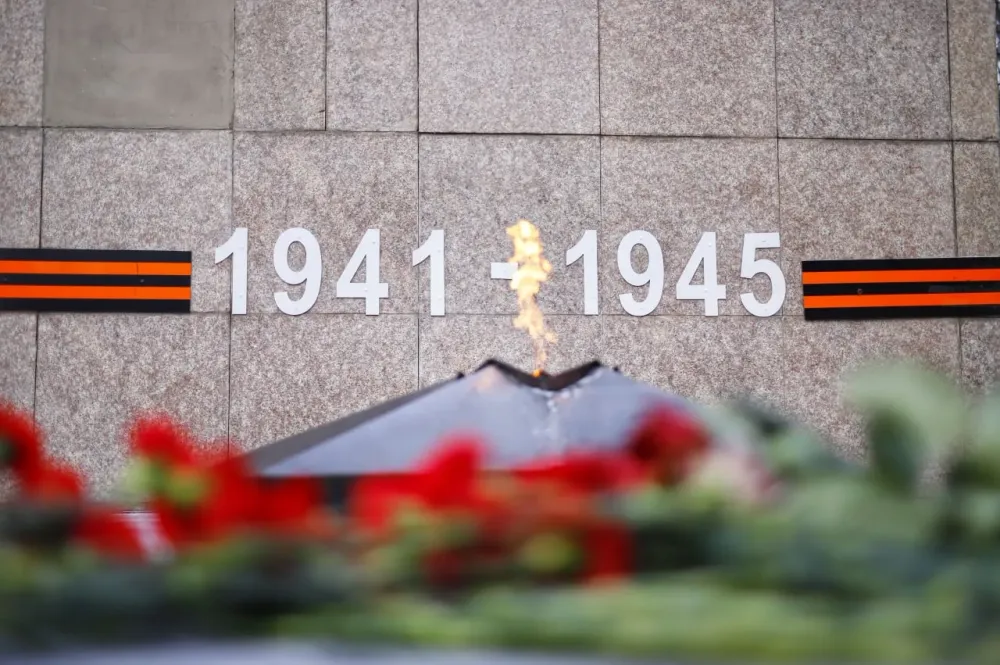 В ЕАО полицейские предупреждают о последствиях вандализма на мемориалах и памятниках