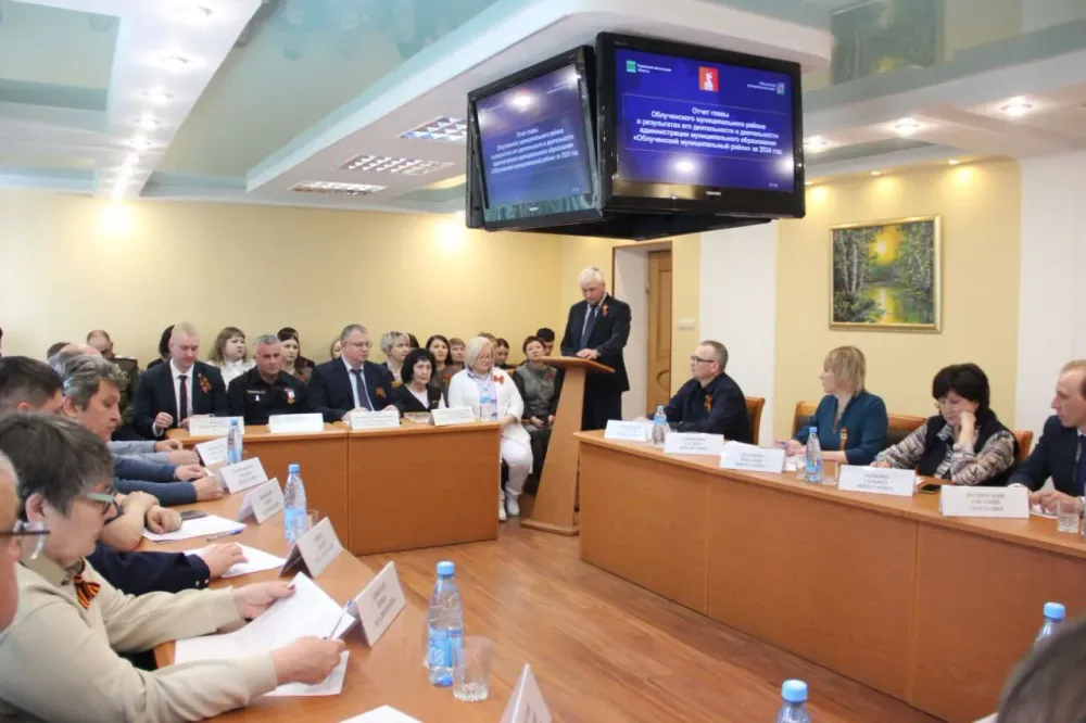 Отчитался о работе перед депутатами прибывший из зоны СВО глава Облученского района ЕАО