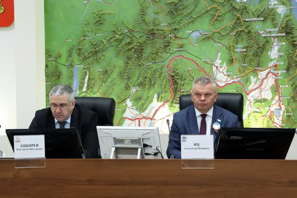 Расширить полномочия губернатора хотят в Хабаровском крае