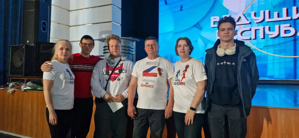 Хабаровчанин устроил гастроли по новым территориям России с патриотическими песнями