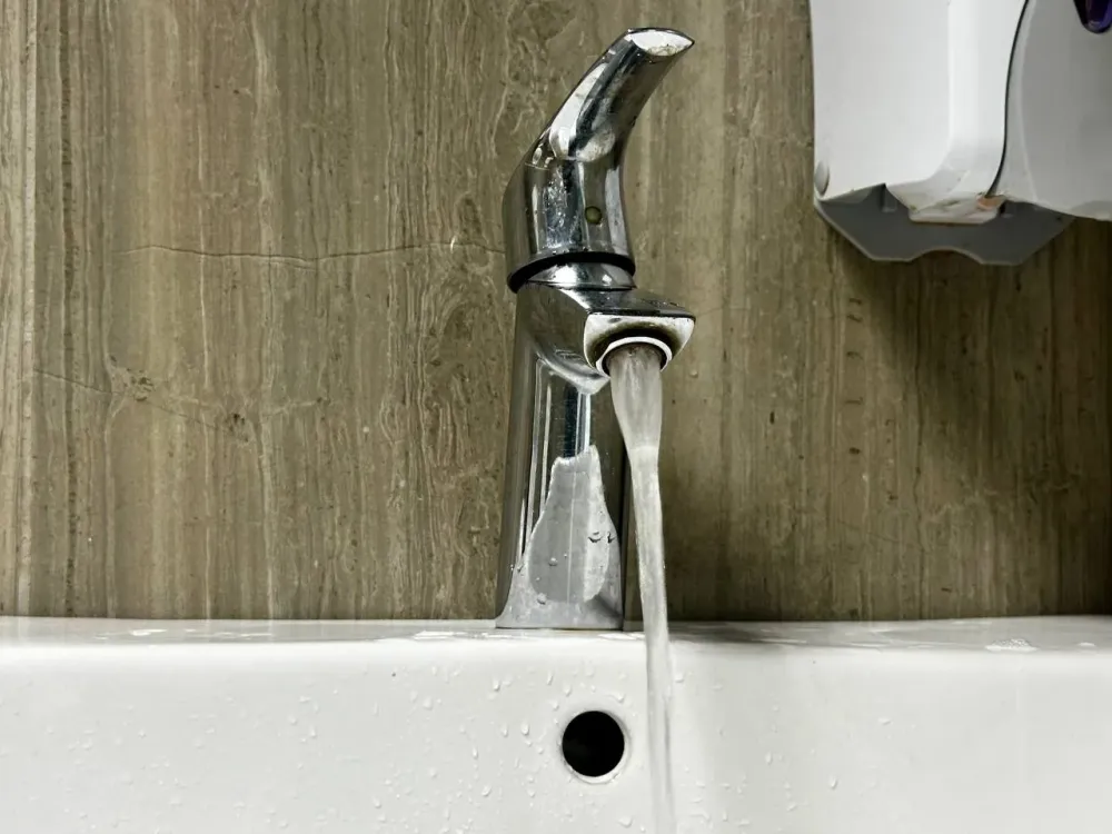 Около десяти домов останется без горячей воды в Биробиджане