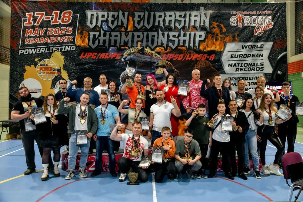 Облученские силачи установили новые рекорды на соревнованиях в Хабаровске