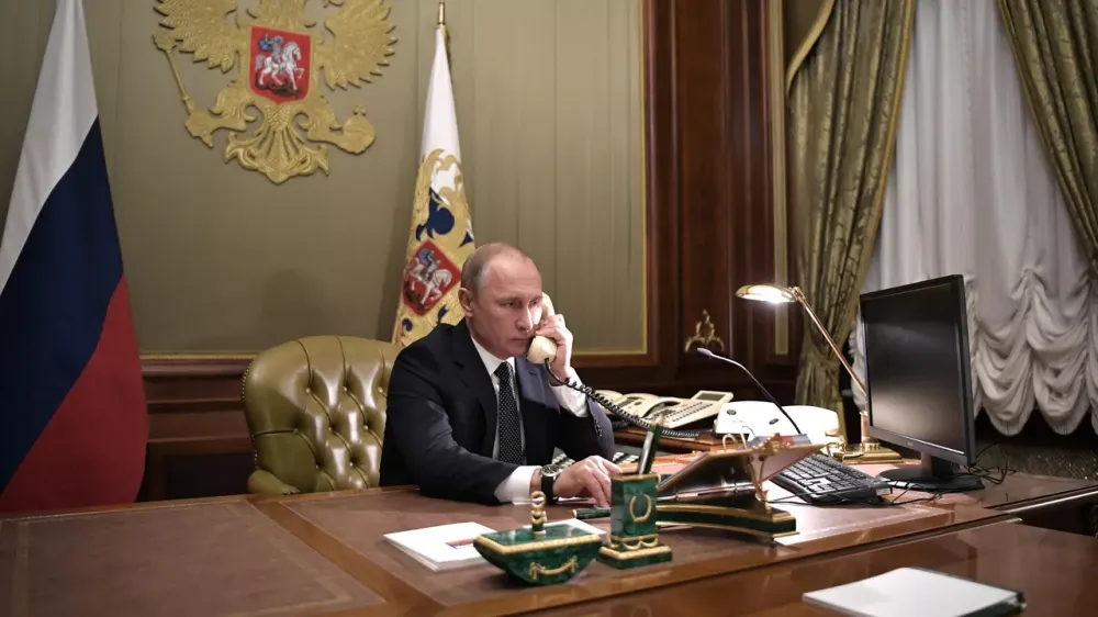 Путин обсудил ситуацию на Ближнем Востоке с лидерами Ирана и Израиля