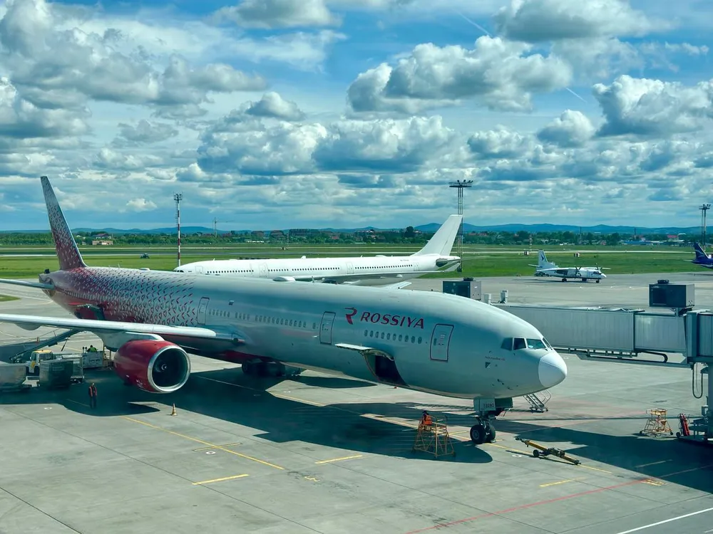 Авиакомпания запускает новые рейсы из Хабаровска во Владивосток и Южно-Сахалинск