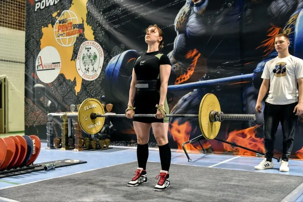 Установили мировые рекорды Облученские силачи