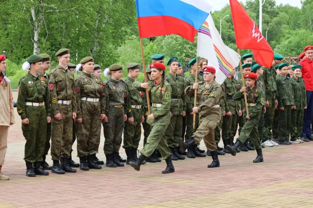 В Биробиджане прошла военно-спортивная игра «Победа»