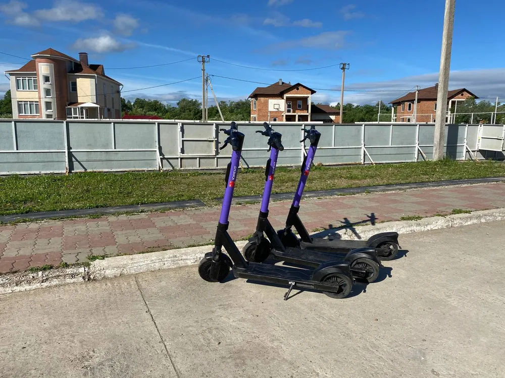 За доносы на электросамокатчиков хотят начать платить деньги