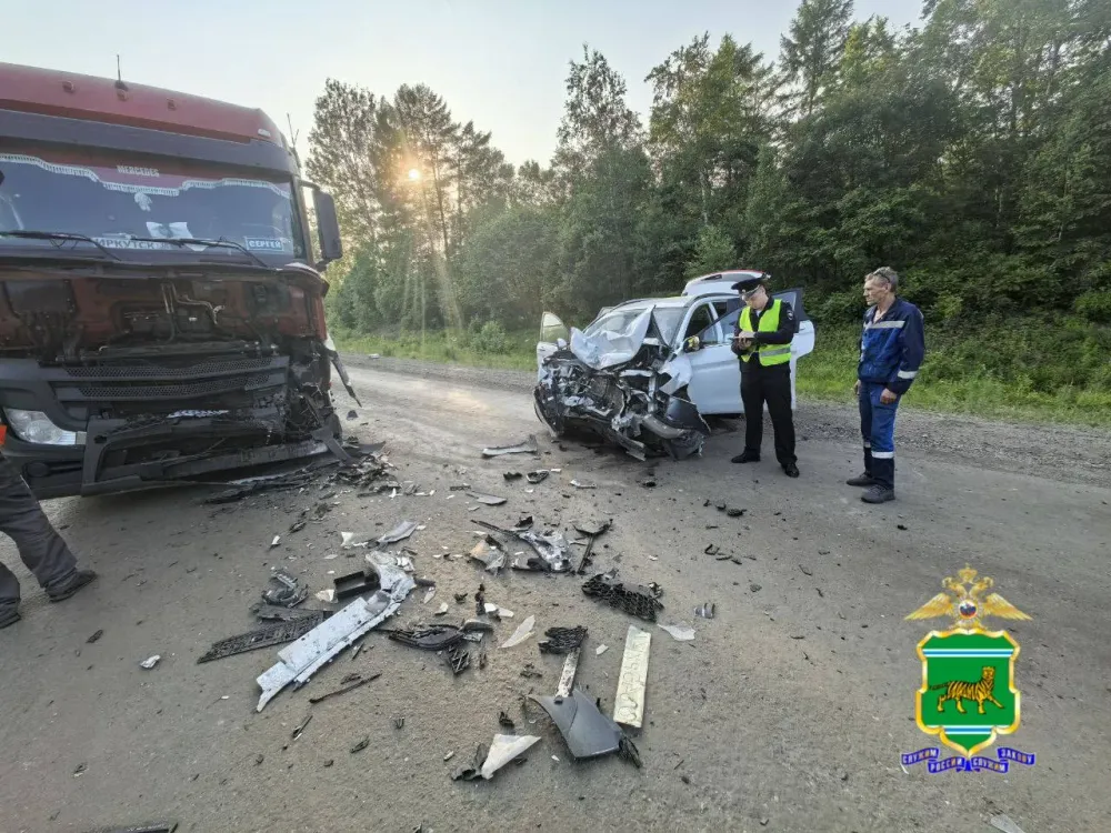 Ребенок погиб в страшном ДТП с фурой на трассе «Амур» в ЕАО