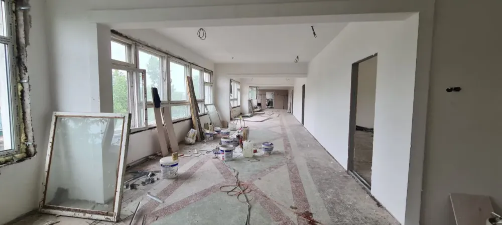 Ремонт лицея № 23 в Биробиджане идет по графику