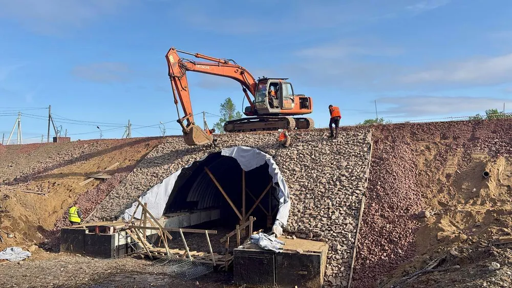 Масштабная реконструкция моста через реку Половинку проходит в Хабаровском крае