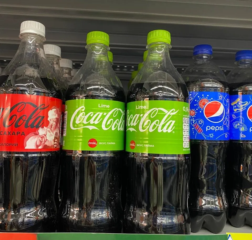 Как избежать обезвоживания в жару: советы по выбору напитков