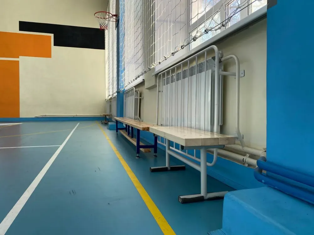 Школа Биробиджана выплатит 100 тысяч рублей за травму школьника на уроке физкультуры