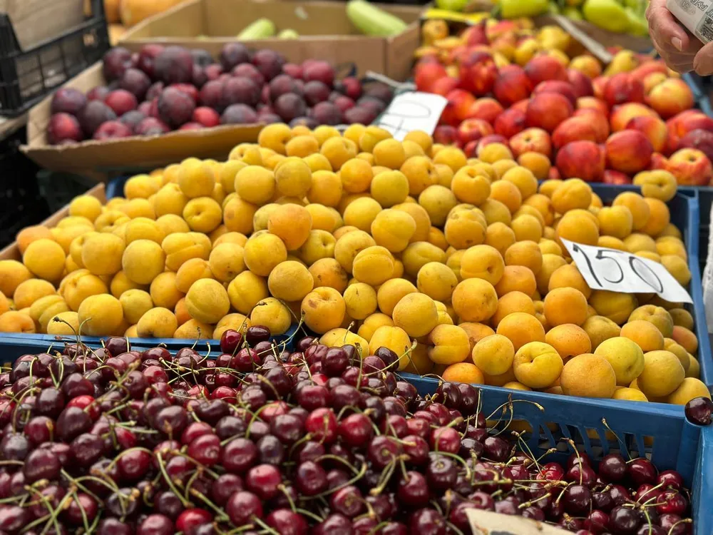 Фрукты и ягоды, способные вызвать отек Квинке, названы имунологом