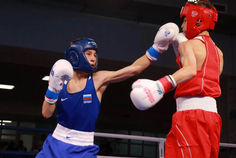 Боксер из ЕАО вошел в сборную России