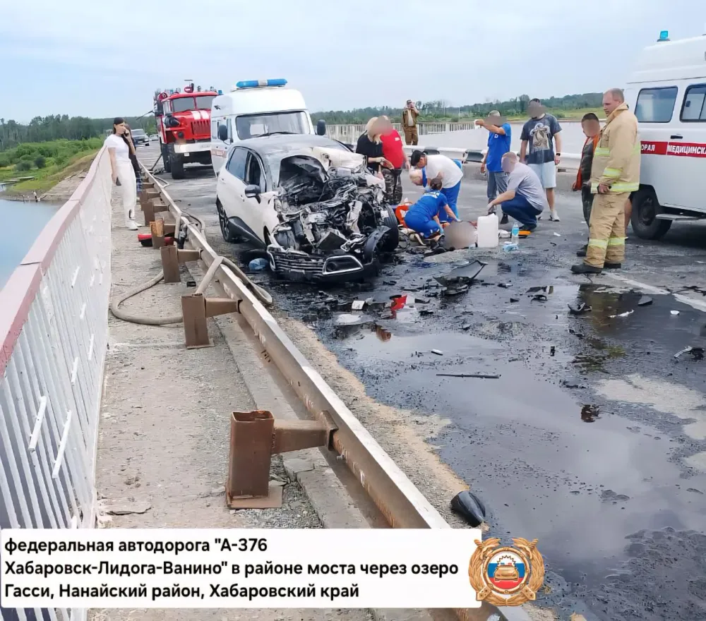 На федеральной трассе Хабаровского края при наезде погиб дорожный рабочий