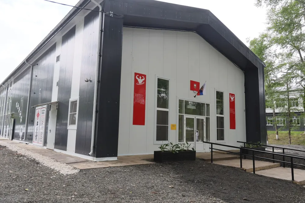 Новый модульный спортивный зал открылся в поселке ЕАО