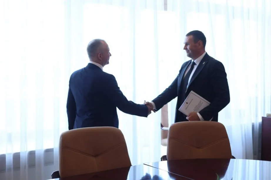 С главой Федерации дзюдо России встретился губернатор Хабаровского края