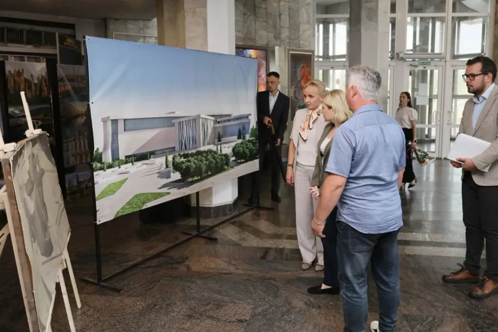 Масштабную реконструкцию филармонии и обновление колледжа культуры планируют в Биробиджане