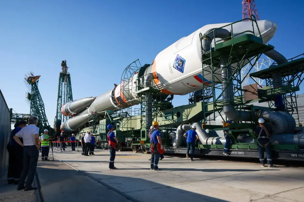 В честь десятилетия ВЭФ в космос запустили ракету с символикой Форума